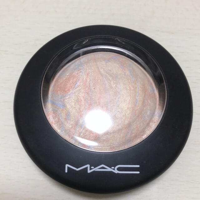 MAC(マック)のMAC ハイライト コスメ/美容のベースメイク/化粧品(フェイスカラー)の商品写真