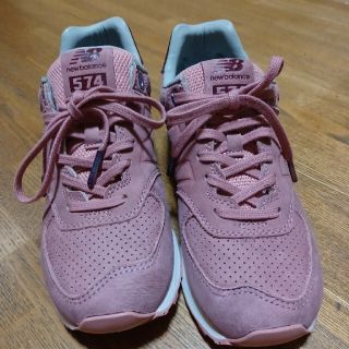 ニューバランス(New Balance)のニューバランスWL574GRY   23、5cm値下げ中(スニーカー)