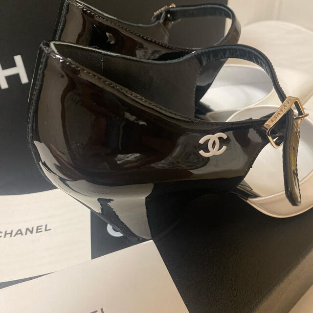 CHANEL(シャネル)の2020年シャネル 靴 36.5 レディースの靴/シューズ(ハイヒール/パンプス)の商品写真