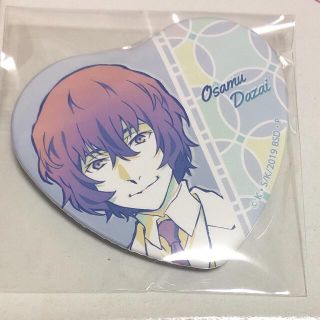 文豪ストレイドッグス　ココラボ　ハート缶バッジ　太宰治(バッジ/ピンバッジ)