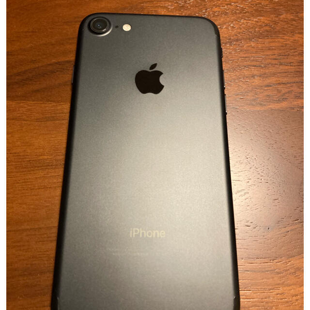 iPhone7 32GB ブラック