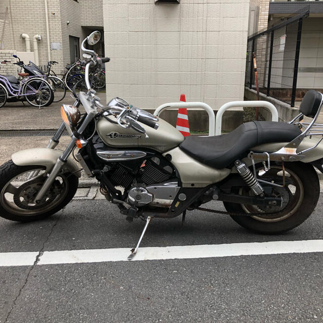 カワサキ　エリミネーター250V車体