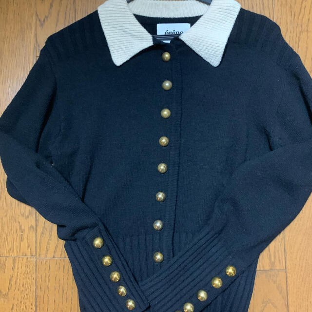 【epine】 gold botton knit cardigan black レディースのトップス(ニット/セーター)の商品写真