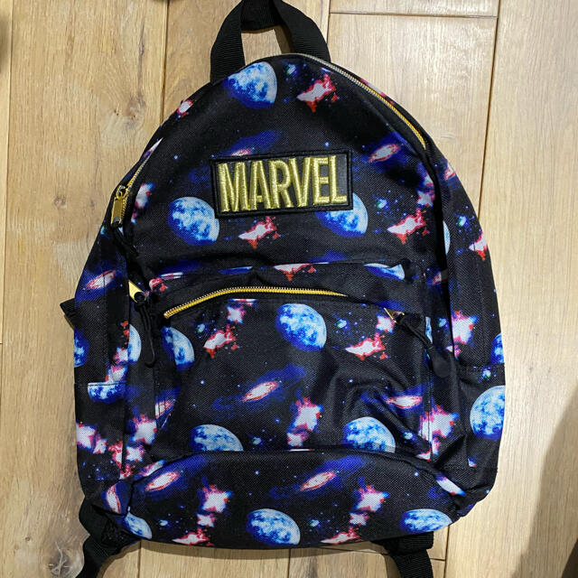 MARVEL(マーベル)のMARVELリュック宇宙柄 キッズ/ベビー/マタニティのこども用バッグ(リュックサック)の商品写真