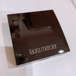 ローラメルシエ(laura mercier)のローラメルシエ　シークレットブラーリングパウダーフォーアンダーアイズ(フェイスパウダー)