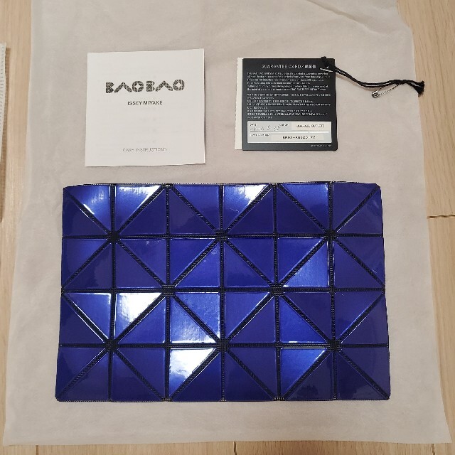 クラッチバッグISSEY MIYAKE★BAOBAO★未使用★ポーチ★クラッチバッグ