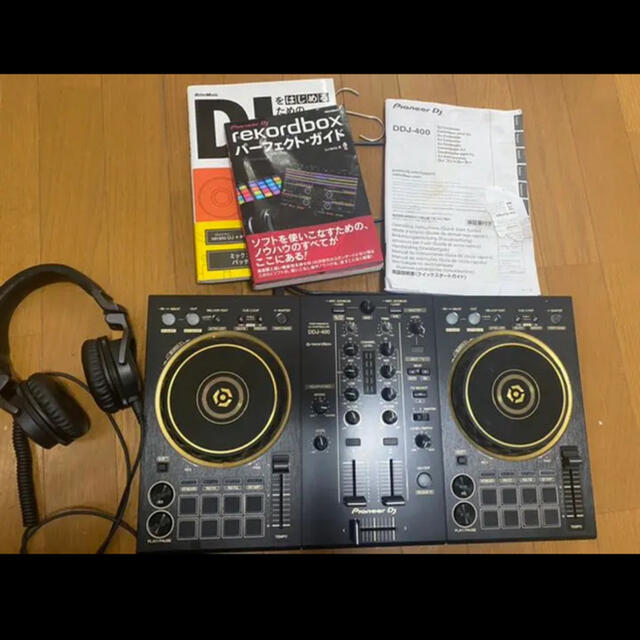 DDJ 400 ゴールド　美品　ライセンス未使用　ヘッドフォンhdj-cue付き