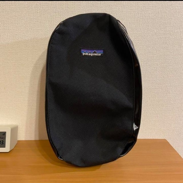 patagonia(パタゴニア)のパタゴニア　ブラックホール キューブ(M) メンズのバッグ(トラベルバッグ/スーツケース)の商品写真