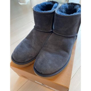 UGG ムートンブーツ　ネイビー(ブーツ)