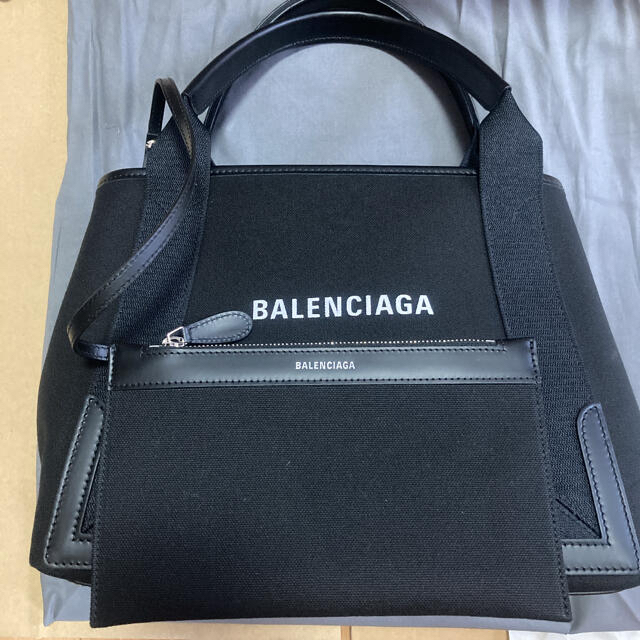 BALENCIAGA BAG(バレンシアガバッグ)のBALENCIAGA バレンシアガ  トート ネイビー カバ スモール バッグ レディースのバッグ(ハンドバッグ)の商品写真