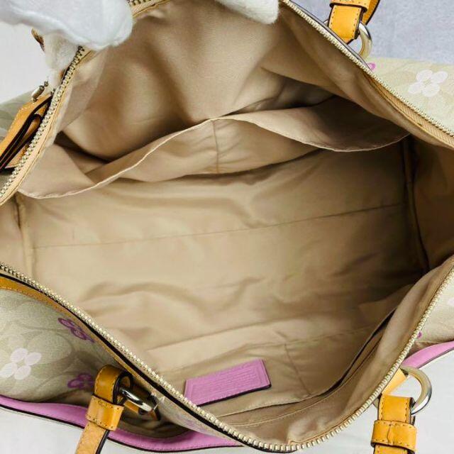 COACH(コーチ)の【美品】コーチ ボストンバッグ PVC 2way シグネチャー 花柄 旅行 レディースのバッグ(ボストンバッグ)の商品写真