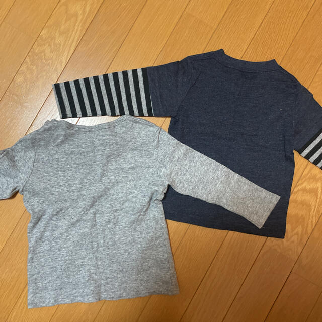 UNIQLO(ユニクロ)の男の子ロンT キッズ/ベビー/マタニティのキッズ服男の子用(90cm~)(Tシャツ/カットソー)の商品写真