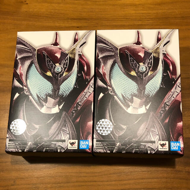 S.H.Figuarts（真骨彫製法） 仮面ライダーダークキバ　2個