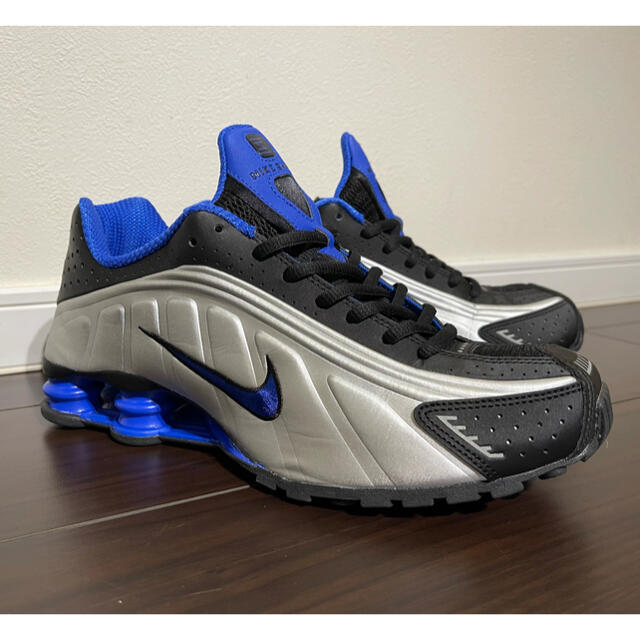 スニーカーNIKE SHOX R4 ナイキ ショックス