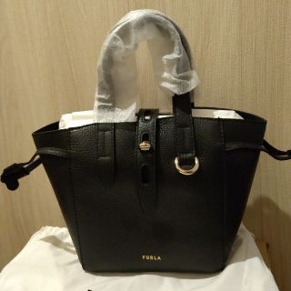 フルラ(Furla)のFURLA net ミニ ブラック シンプル かわいい 新品未使用 正規品(ハンドバッグ)