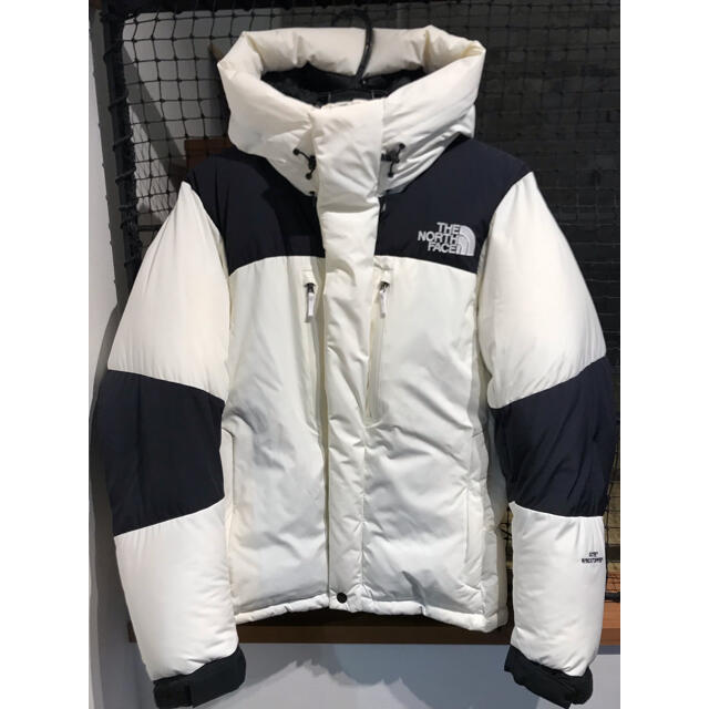 【極美品】THE NORTH FACE 白 バルトロライトジャケット  M