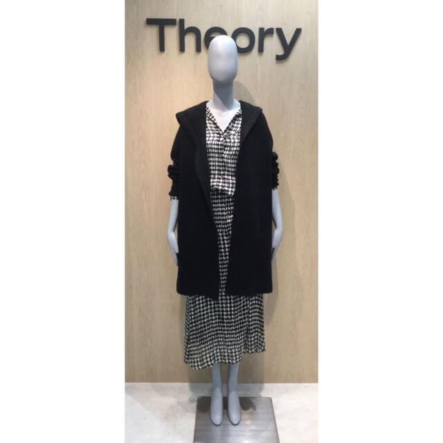 theory(セオリー)のTheory 18aw フーデットコート レディースのジャケット/アウター(ロングコート)の商品写真