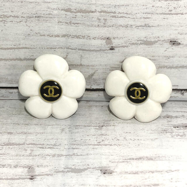 CHANEL シャネル カメリアイヤリング お花イヤリング レア! | www