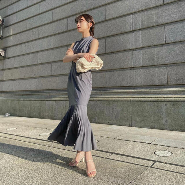 【L'Or】Mermaid Pleats Dress※Charcoal | フリマアプリ ラクマ