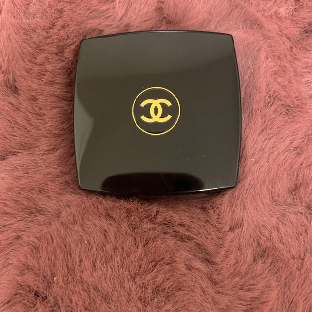 CHANEL(シャネル)の【限定品】シャネル オンブル プルミエール クレーム プードゥル 58 コスメ/美容のベースメイク/化粧品(アイシャドウ)の商品写真