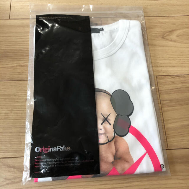 メンズ値下げ　Original Fake Tシャツ fragment kaws