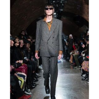 ジョンローレンスサリバン(JOHN LAWRENCE SULLIVAN)のjohn lawrence sullivan 19aw レオパード セットアップ(セットアップ)