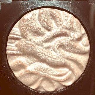 ローラメルシエ(laura mercier)のローラメルシエ　フェイスイルミネーター　ディポーション(フェイスカラー)