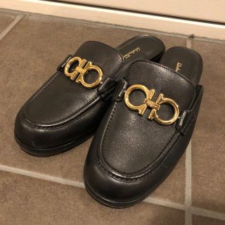 サルヴァトーレフェラガモ(Salvatore Ferragamo)のフェラガモ☆ローファー☆スリッパ(ローファー/革靴)