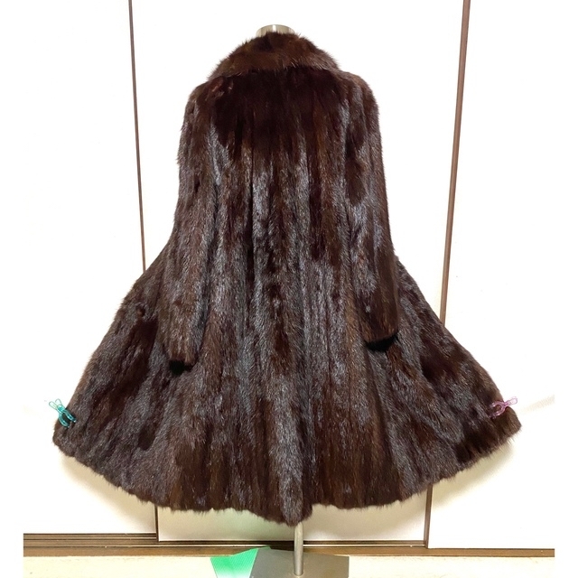 Ne.54 《美品》セーブル　ロングコートe レディースのジャケット/アウター(毛皮/ファーコート)の商品写真
