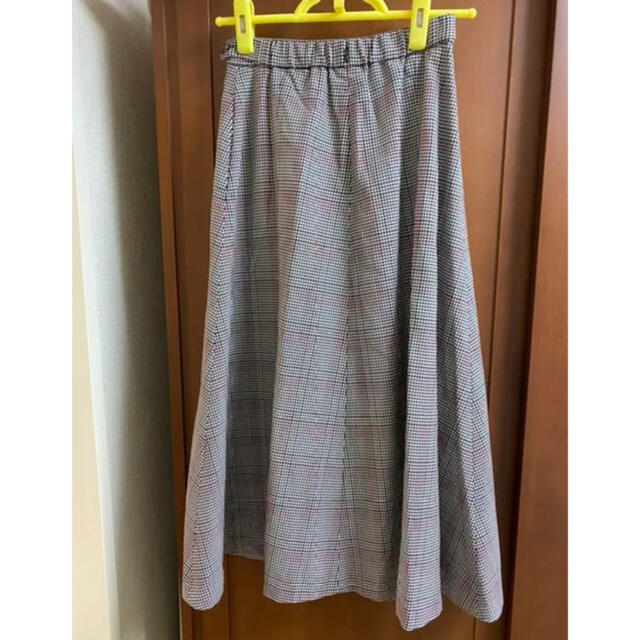 Maglie par ef-de(マーリエパーエフデ)の新品タグ付き　マーリエパーエフデ　チェックスカート レディースのスカート(ロングスカート)の商品写真