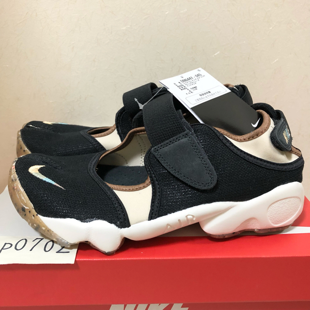 NIKE(ナイキ)のナイキ エア リフト NIKE WMNS AIR RIFT 25.0cm レディースの靴/シューズ(スニーカー)の商品写真