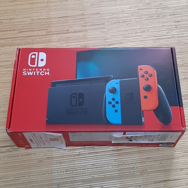 保証有り美品 任天堂スイッチ Nintendo Switch ネオン