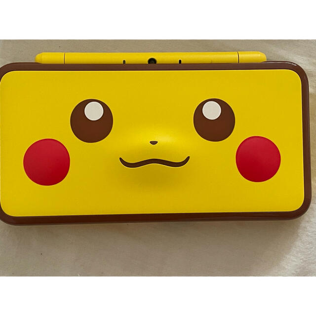 楽天 New ニンテンドー2ds Nintendo ピカチュウ Ll 2ds 携帯用ゲーム機本体