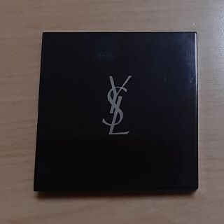 サンローラン(Saint Laurent)のイヴ・サンローラン　アイシャドウ(アイシャドウ)