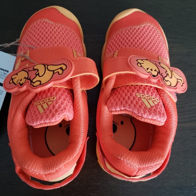 adidas(アディダス)の【新品】adidas×Disney  アクティブプレイ スニーカー 16  キッズ/ベビー/マタニティのキッズ靴/シューズ(15cm~)(スニーカー)の商品写真