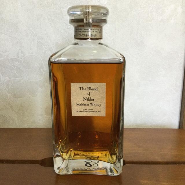 ニッカウヰスキー(ニッカウイスキー)のニッカウヰスキーThe Blend of Nikka 食品/飲料/酒の酒(ウイスキー)の商品写真