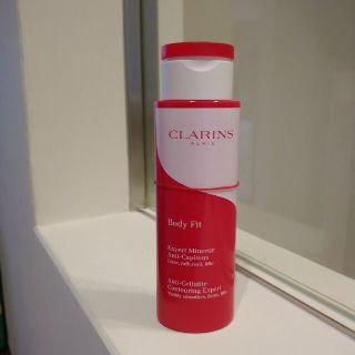 クラランス(CLARINS)のB☆B様専用 クラランス ボディフィット 200ml(ボディクリーム)