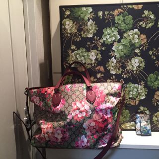 グッチ(Gucci)の正規保証　GUCCI グッチ　花　ブルームス　バッグ　トート　(トートバッグ)