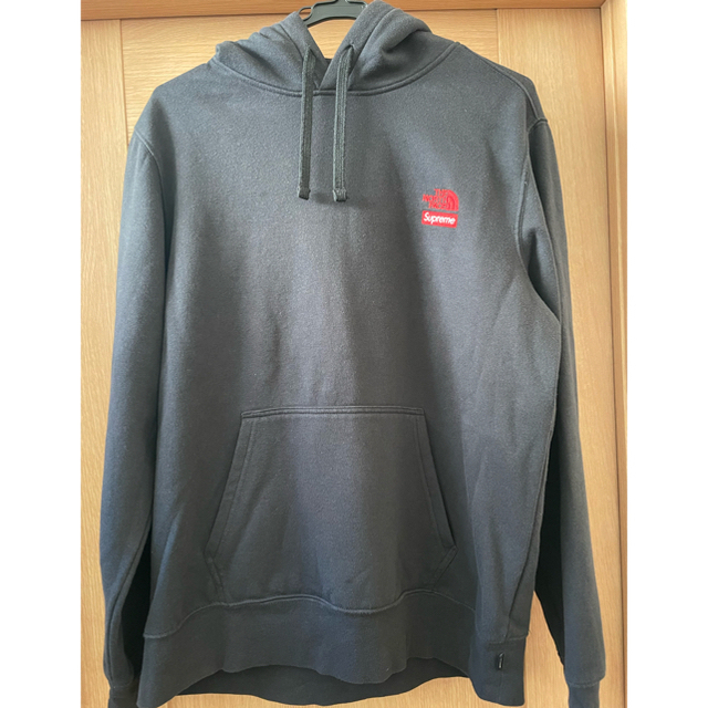 Supreme / The North Face Black