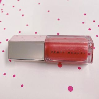 セフォラ(Sephora)のリアーナ　FENTY BEAUTY リップグロス　FUSSY(リップグロス)