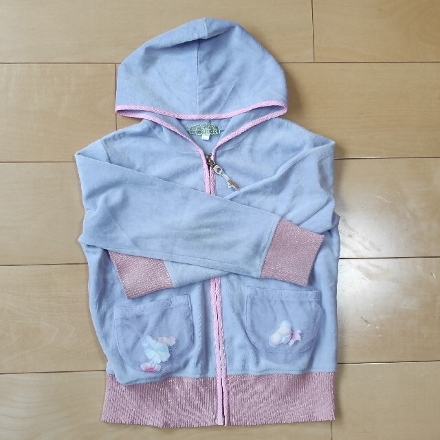 fafa(フェフェ)のfafa パーカー 130cm 薄紫 キッズ/ベビー/マタニティのキッズ服女の子用(90cm~)(ジャケット/上着)の商品写真