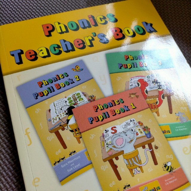 【新古】フォニックス英語教材 Phonics Teacher's Book エンタメ/ホビーの本(語学/参考書)の商品写真