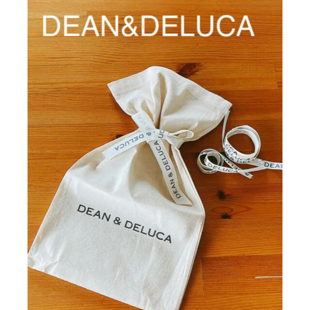 DEAN & DELUCA(ディーンアンドデルーカ)のDEAN&DELUCA⭐︎ラッピング用　布バッグ レディースのバッグ(ショップ袋)の商品写真