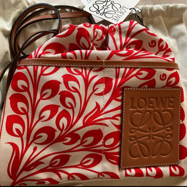 最も完璧な LOEWE LOEWEロエベ ドローストリングポーチ 新品未使用
