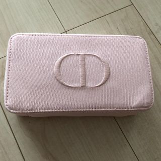 ディオール(Dior)のDIOR ディオール ノベルティポーチ　　　<新品>(ノベルティグッズ)