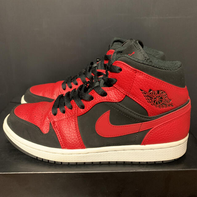 NIKE(ナイキ)のkix様専用　AIR JORDAN 1 MID   Reverse Bred メンズの靴/シューズ(スニーカー)の商品写真