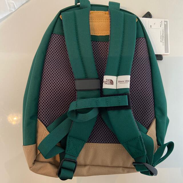 THE NORTH FACE(ザノースフェイス)の402様専用　新品未使用　THE NORTH FACEリュック キッズ/ベビー/マタニティのこども用バッグ(リュックサック)の商品写真