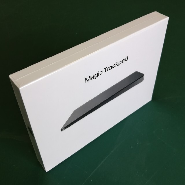 Apple(アップル)のApple Magic Trackpad 2 スペースグレイ スマホ/家電/カメラのPC/タブレット(PC周辺機器)の商品写真