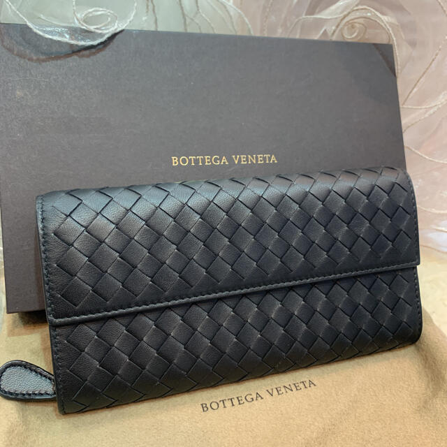 ☆新品☆BOTTEGA VENETA ボッテガヴェネタ 二つ折り長財布 黒