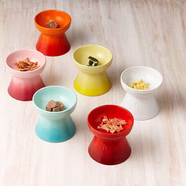 LE CREUSET(ルクルーゼ)のル・クルーゼ　ホワイト　 ハイスタンド　フードボウル　陶器　犬猫兼用 その他のペット用品(犬)の商品写真